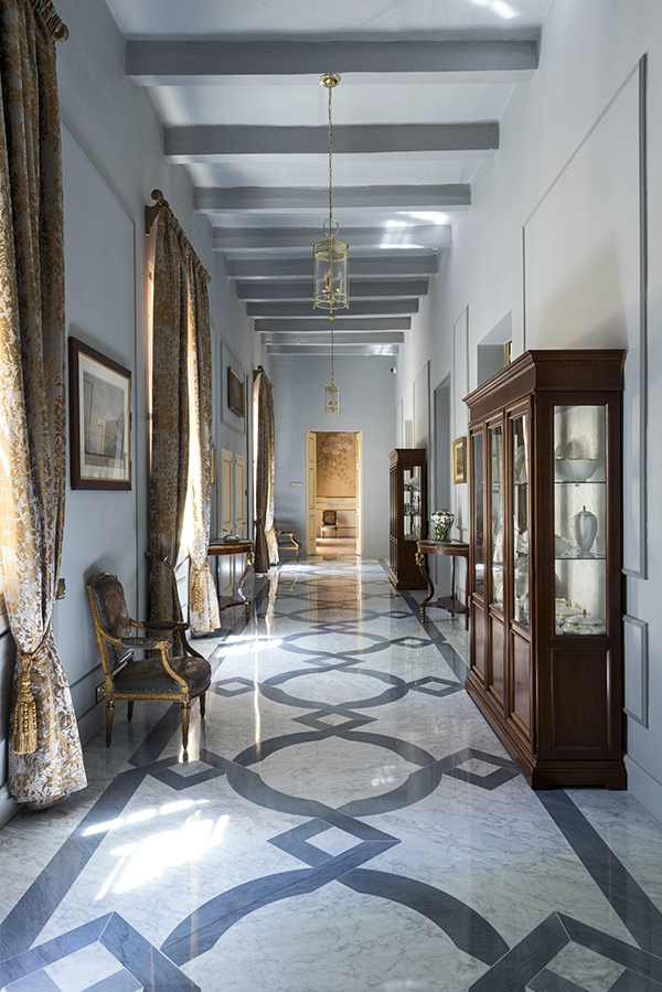 Corridor in the Nort Eastern wing of the Palace, leading up to the restored Grand Salon.