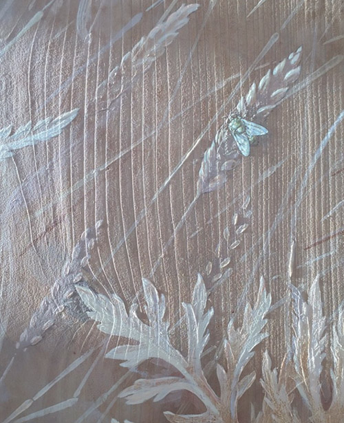 Early morning light shaving the ceilings surface,
highlights the subtle textures of wood grain<p> and brush strokes rendering wheat, poppy leaves and the green iridescence of a bottle fly.<p>.